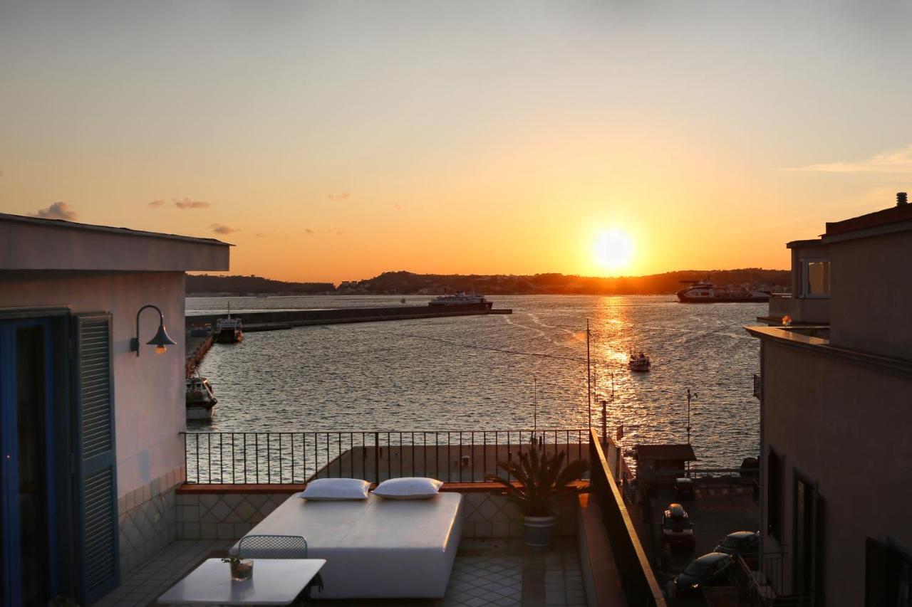 Hotel Darsena Pozzuoli Dış mekan fotoğraf