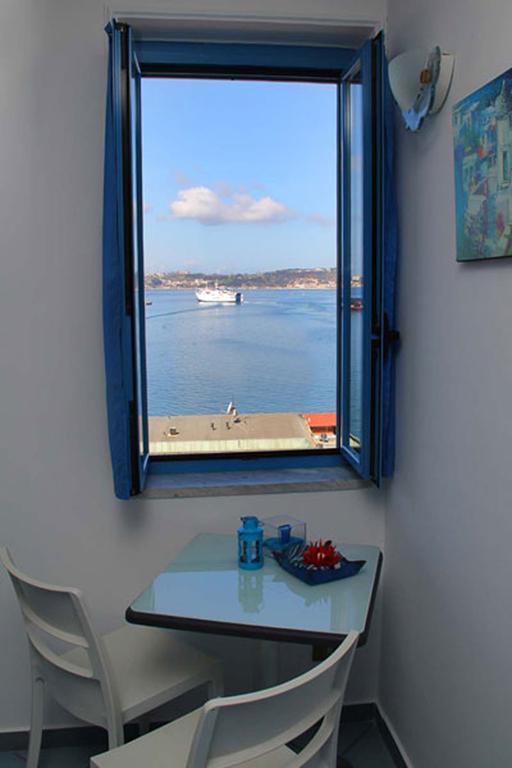 Hotel Darsena Pozzuoli Oda fotoğraf