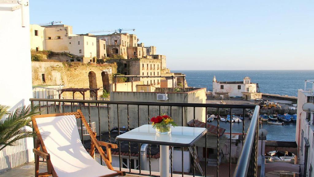 Hotel Darsena Pozzuoli Dış mekan fotoğraf